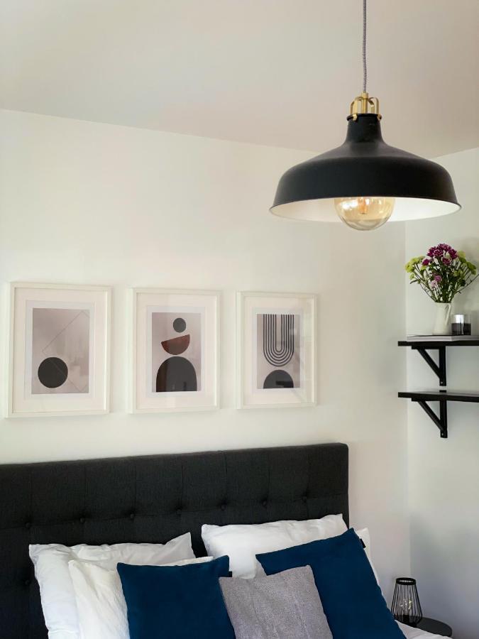 Apartman Welcome To Tresnjevka 萨格勒布 外观 照片