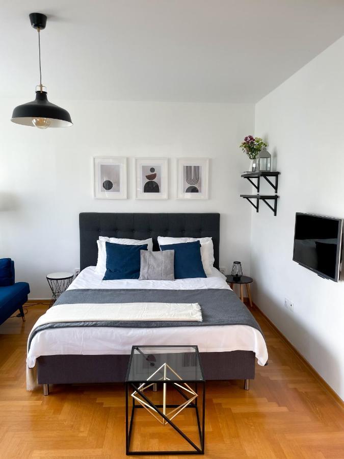 Apartman Welcome To Tresnjevka 萨格勒布 外观 照片